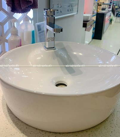 Chậu rửa lavabo đặt bàn dáng tròn XVCT13 có sẵn Xuyên Việt