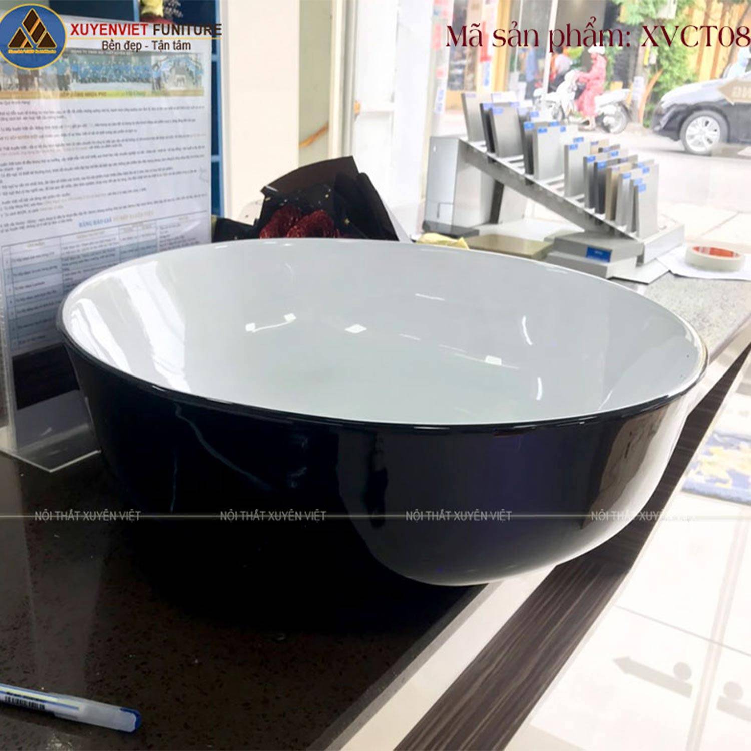 Chiếc chậu rửa lavabo đặt bàn dáng hình tròn XVCT08 đầy cuốn hút trong nhà tắm hiện đang có sẵn tại Xuyên Việt
